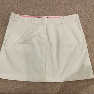 Vineyard Vines White Mini Skirt, Size 10.  By Shep & Ian.  Like-new!